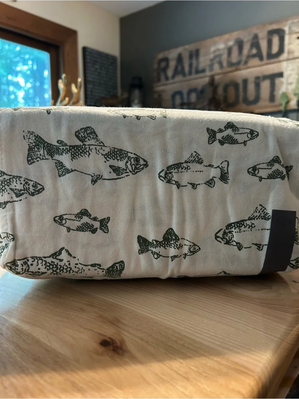 NWT Eddie Bauer Home King Flannel Sheet Set - Cream with Green Fish Print